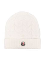 Moncler Enfant bonnet en maille torsadée à logo appliqué - Blanc - thumbnail