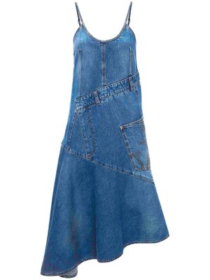 JW Anderson robe en jean à ourlet asymétrique - Bleu