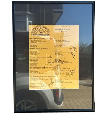 Sun Records LP Catalogus Gesigneerd Door Johnny Cash, Carl Perkins, Jerry Lee Lewis, Charlie Feathers & Warren Smith