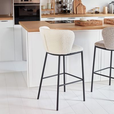 Kave Home Barstoel 'Ciselia' Bouclé (zithoogte 65cm), kleur Wit