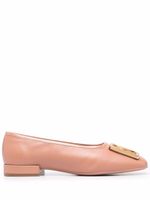 Ferragamo ballerines à logo embossé - Rose
