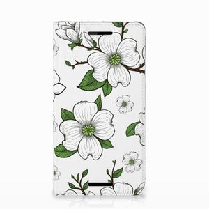 Nokia 2.1 2018 Smart Cover Dogwood Flowers