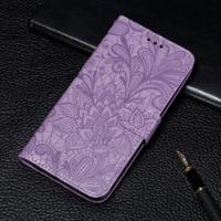 Voor Galaxy A10S Lace bloem reliëf patroon horizontale Flip lederen draagtas met houder & kaartsleuven & portemonnee & foto frame & Lanyard (paars)