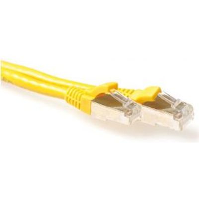 ACT Gele 25 meter SFTP CAT6A patchkabel snagless met RJ45 connectoren