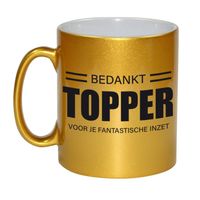 Collega cadeau mok / beker goud bedankt topper voor je fantastische inzet afscheid/pensioen kado   -