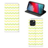 Apple iPhone 11 Pro | Hoesje met Magneet | Waves Yellow