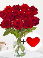 Valentijnsboeket - 12 rode rozen EverRed - Incl. knuffel hartje