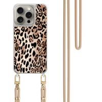 iPhone 15 Pro hoesje met beige koord - Golden wildcat iPhone 15 Pro hoesje met beige koord - Golden wildcat