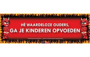 Sticky Devil Hé waardeloze ouders, ga je kinderen opvoeden   -