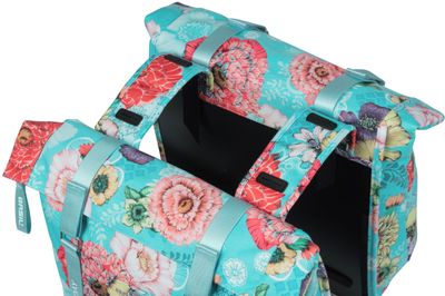 Basil bloom field dubbele fietstas - waterdicht, gerecycled pet - 28-35l - sky blue