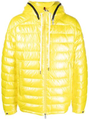 Moncler doudoune à logo imprimé - Jaune