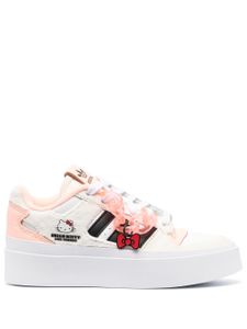 adidas x Hello Kitty baskets - Tons neutres