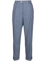 Brunello Cucinelli pantalon de costume à design plissé - Bleu