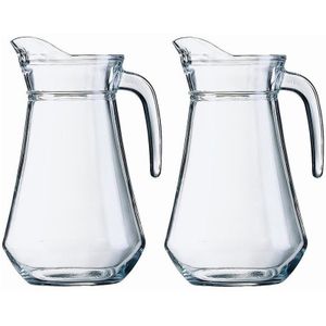 2x Schenkkannen van glas 1,6 liter van 24 cm