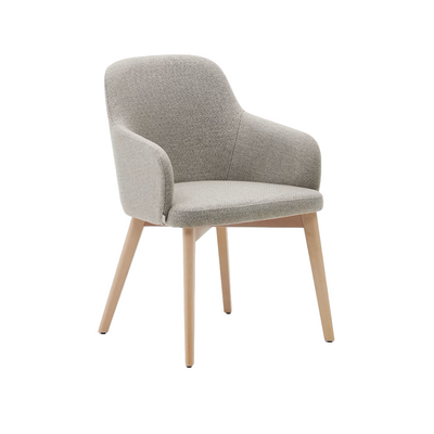Kave Home Nelida eetkamerstoel chenille Bruin poot naturel
