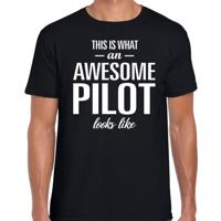 Cadeau T-shirt voor heren - zwart - this is what an awesome pilot looks like - verjaardag - beroep