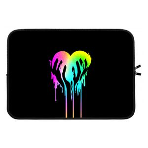 Hold My Heart: Laptop sleeve 13 inch