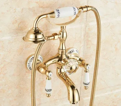 Luxe Gouden Badkraan met Kristalaccenten