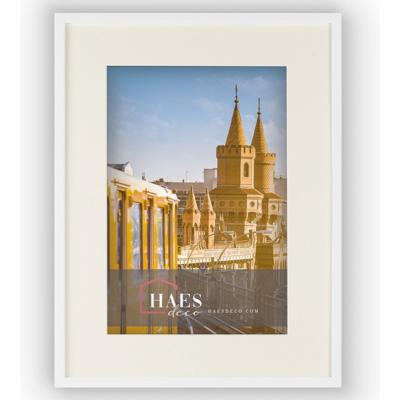 Haes Deco Fotolijst Berlin wit met passepartout voor foto formaat 20x30 en 30x40 - SP12240