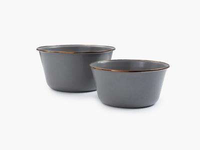Barebones Enamel Nesting Bowl - Set Of 2/Nest Schalen. Set Van 2. Servies