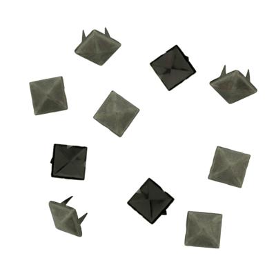 Vaessen Creative • studs vierkant 12x12mm 10pcs antique silver