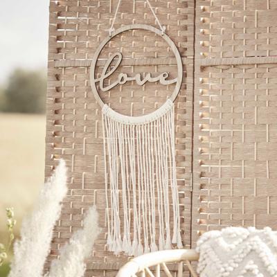 Houten Hangdecoratie Love met Macrame