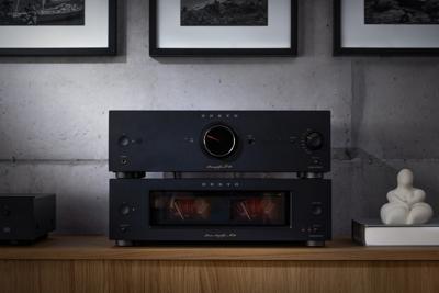 Onkyo: P-80 BLACK Hi-Fi netwerk voorversterker Onkyo: P-80 BLACK Hi-Fi netwerk voorversterker