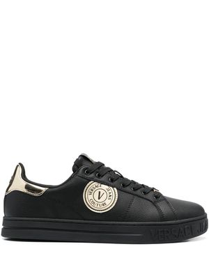 Versace Jeans Couture baskets à patch logo - Noir