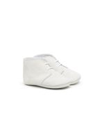Paz Rodriguez chaussures de pré-marche Esencial en daim - Blanc