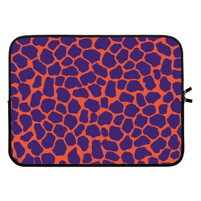 Purple Giraffe: Laptop sleeve 15 inch