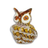 A MURANO STYLE GLASS FIGURINE OF AN OWL