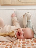 Gebreide set trui en legging voor pasgeboren baby's beige