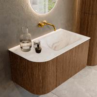 Mondiaz KURVE-DLUX 85 cm Onderkast Greeploos 1 Lade Met Deuren Walnut, Wastafel Solid Surface Rechts Frappe 0 Kraangaten Zonder Spiegel (KRVCLO85L1L1D0KR-Wal/Fra)