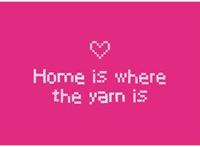 Wolplein Ansichtkaart - Home is where the yarn is