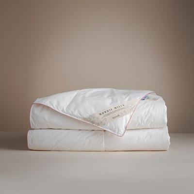 Dekbed 100% Zijden All Season - Enkel , All season - 240x220 cm (Lits-Jumeaux) - Basalt - 285 gram - Dekbed-Discounter.nl