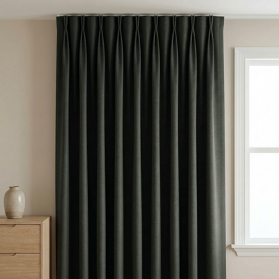 Gordijnen 100% Verduisterend - Haken - Antraciet 250x300 Cm - Microvezel - Dekbed-Discounter.nl Gordijnen 100% Verduisterend - Haken - Antraciet 250x300 Cm - Microvezel - Dekbed-Discounter.nl