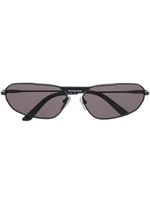 Balenciaga Eyewear lunettes de soleil teintées à monture papillon - Noir