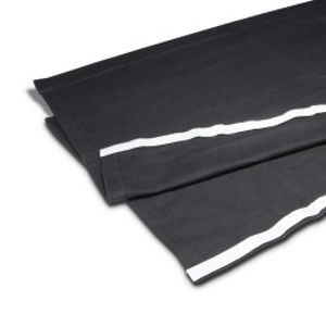 Adam Hall Zwart podiumrok met klittenband 40cm x 60m