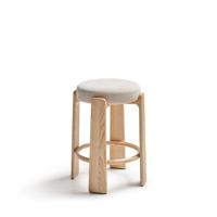 Kave Home Kruk 'Granite' Chenille en naturel essenhout, kleur Beige (zithoogte 65cm)