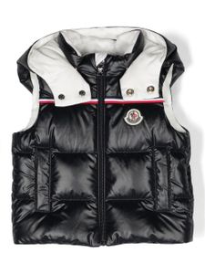 Moncler Enfant gilet matelassé à patch logo - Bleu