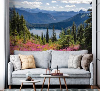 Fotobehang natuur Bos met zonneflits en paarse bloemen