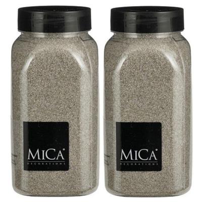 Mica Decorations decoratie zand - 2x - 650ml - lichtgrijs - hobby zandkorrels - sierzand Mica Decorations decoratie zand - 2x - 650ml - lichtgrijs - hobby zandkorrels - sierzand