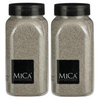 Mica Decorations decoratie zand - 2x - 650ml - lichtgrijs - hobby zandkorrels - sierzand