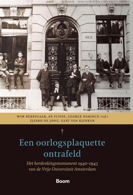 Een oorlogsplaquette ontrafeld (Hardback)