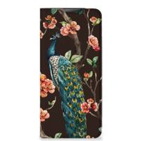 Motorola Moto E20 | Hoesje maken | Pauw met Bloemen
