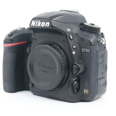 Nikon D750 body occasion