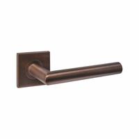 Intersteel deurkruk Q 04 op rozet vierkant verdekt 53x53x6mm - PVD brons