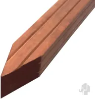 Elephant geschaafde paal Kapur hardhout 70x70mm 4-zijdig V-groeven en gepunt 3,05m