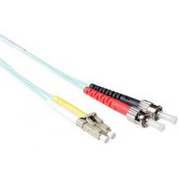 ACT 2 meter LSZH Multimode 50/125 OM3 glasvezel patchkabel duplex met LC en STconnectoren ACT 2 meter LSZH Multimode 50/125 OM3 glasvezel patchkabel duplex met LC en STconnectoren