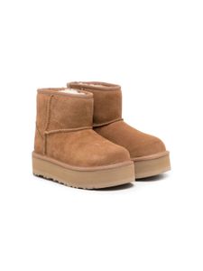 UGG Kids bottines Classic Mini à plateforme - Marron